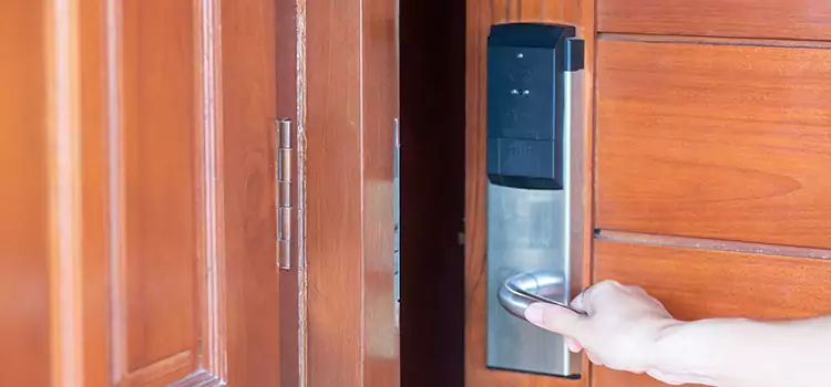 Commercial Keyless Entry Locks Stow
