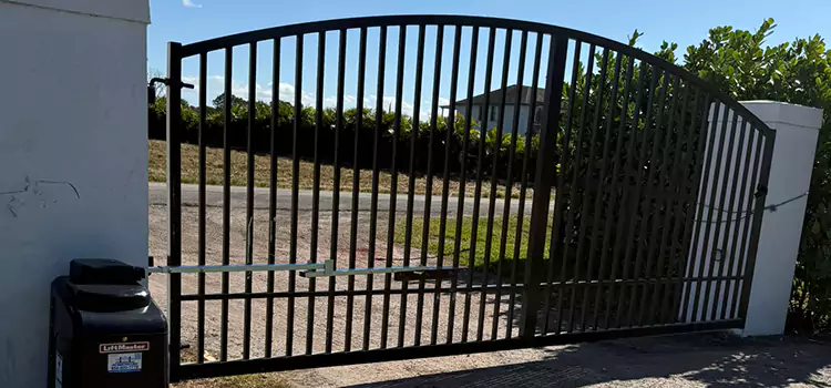 Driveway Fence Repair Stow
